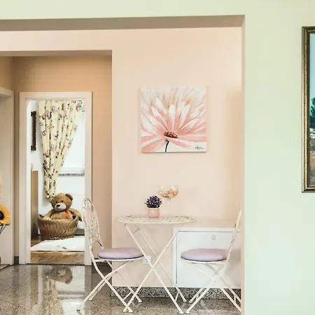 Luxury Leonarda On The River Vrljika Apartment *